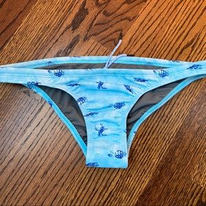 JOLYN Bikini Bottom Turtle Print